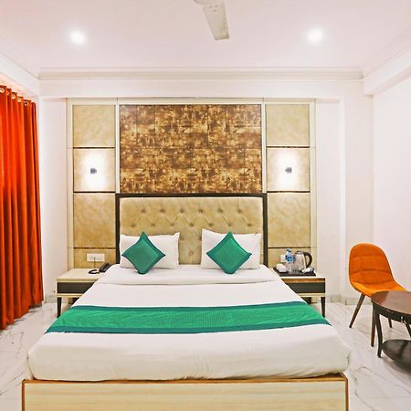 Hotel The Almora Residency - Complimentary Airport Trasnfer Neu-Delhi Exterior foto