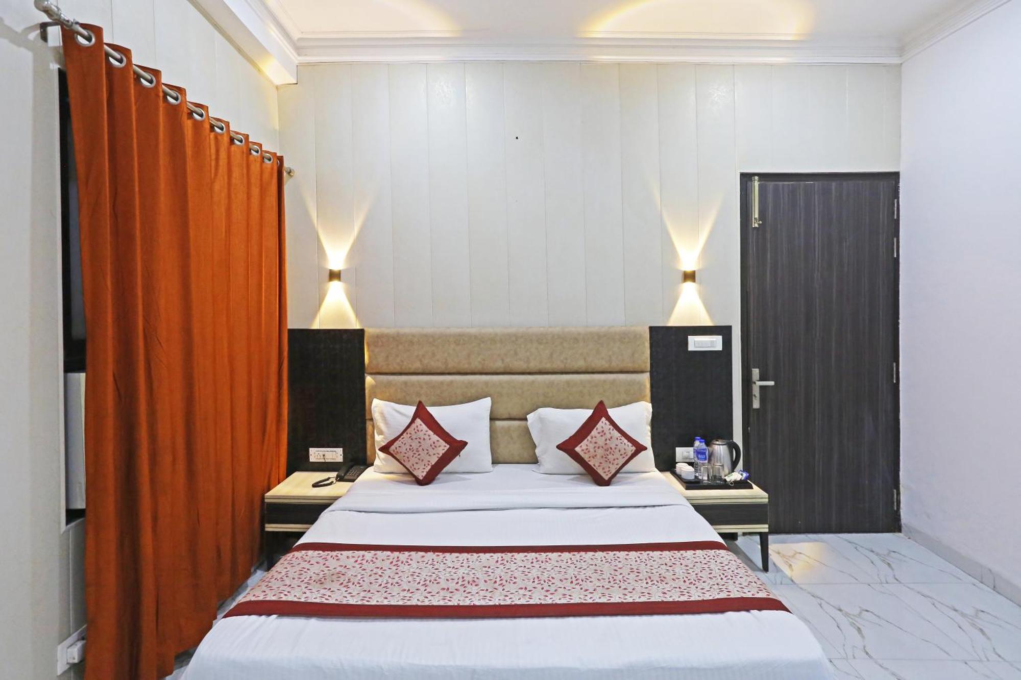 Hotel The Almora Residency - Complimentary Airport Trasnfer Neu-Delhi Exterior foto