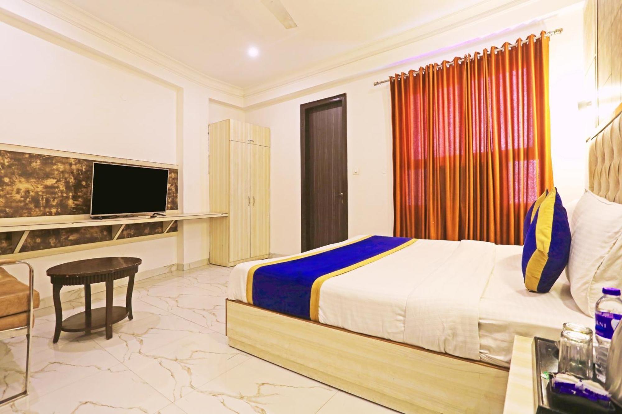 Hotel The Almora Residency - Complimentary Airport Trasnfer Neu-Delhi Exterior foto