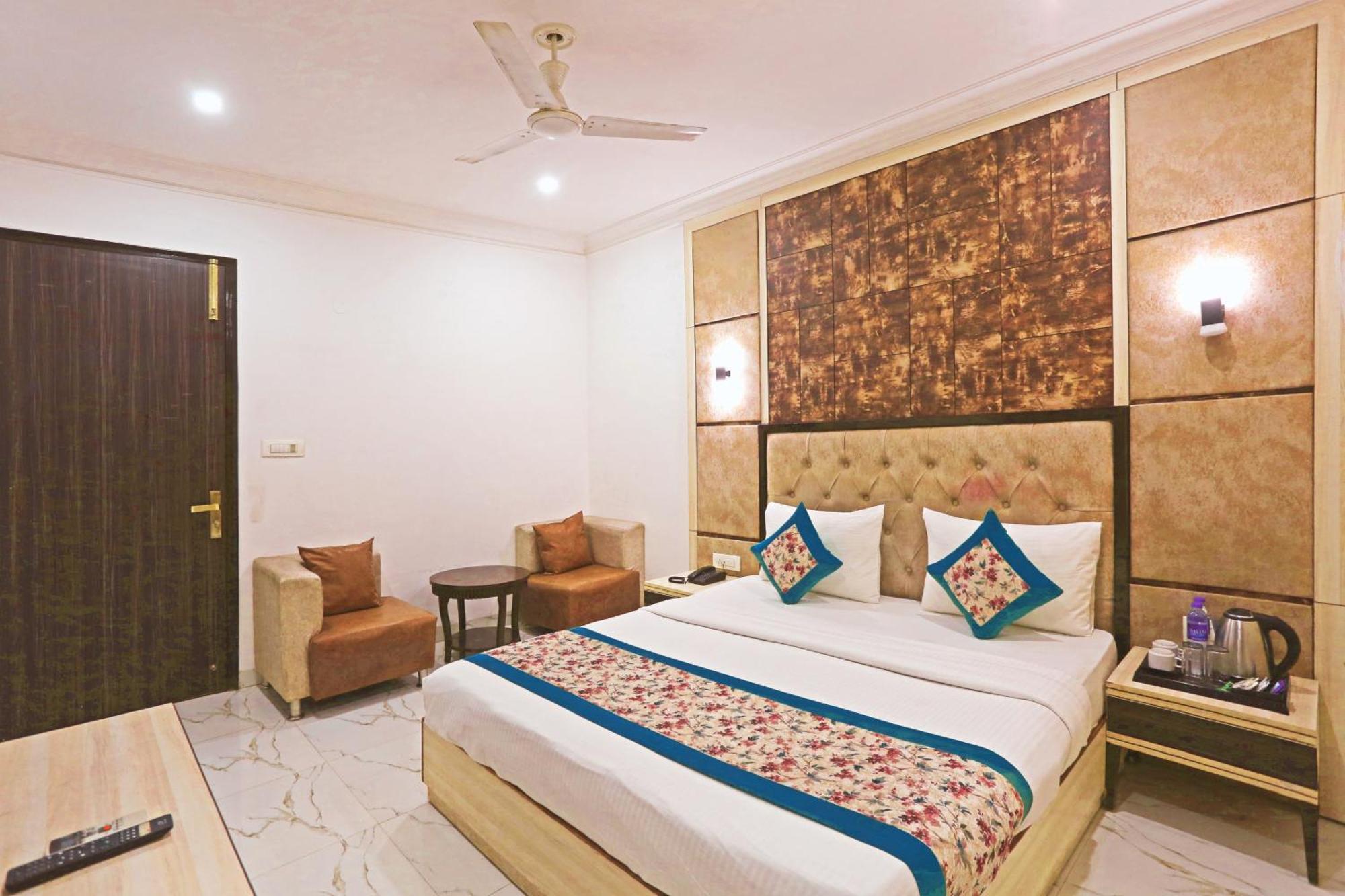 Hotel The Almora Residency - Complimentary Airport Trasnfer Neu-Delhi Exterior foto