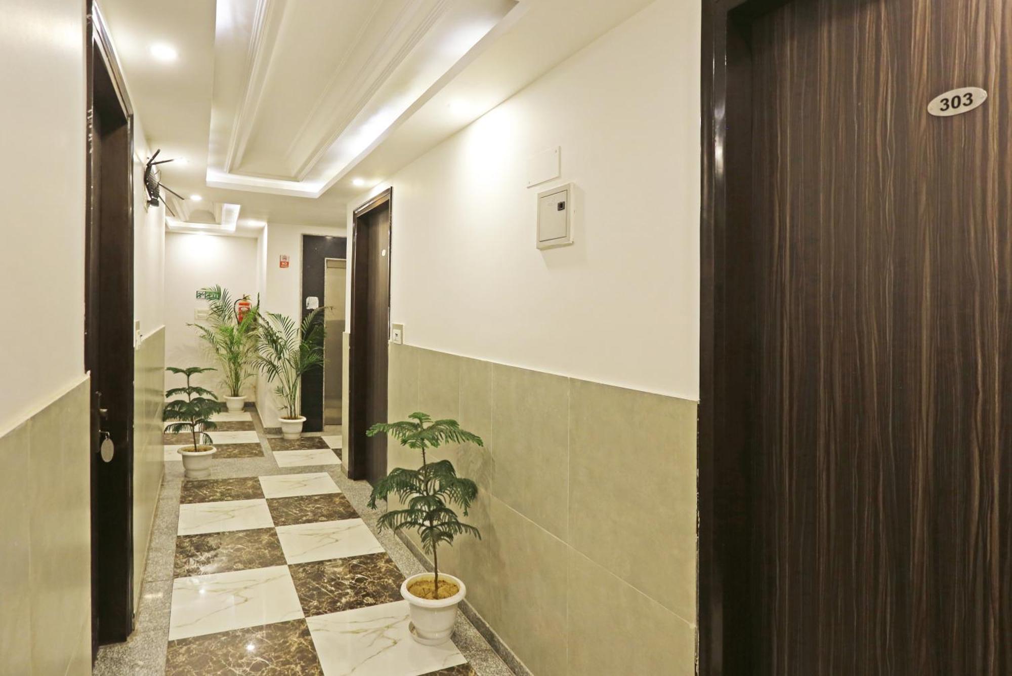 Hotel The Almora Residency - Complimentary Airport Trasnfer Neu-Delhi Exterior foto